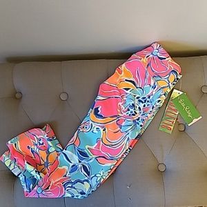 NWT Lilly Pulitzer luxletic UPF 50+ weekender crop